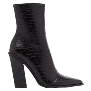 Crocodile Ankle Boots Black Faux Leather Booties NastyGal Alligator Print Size 8